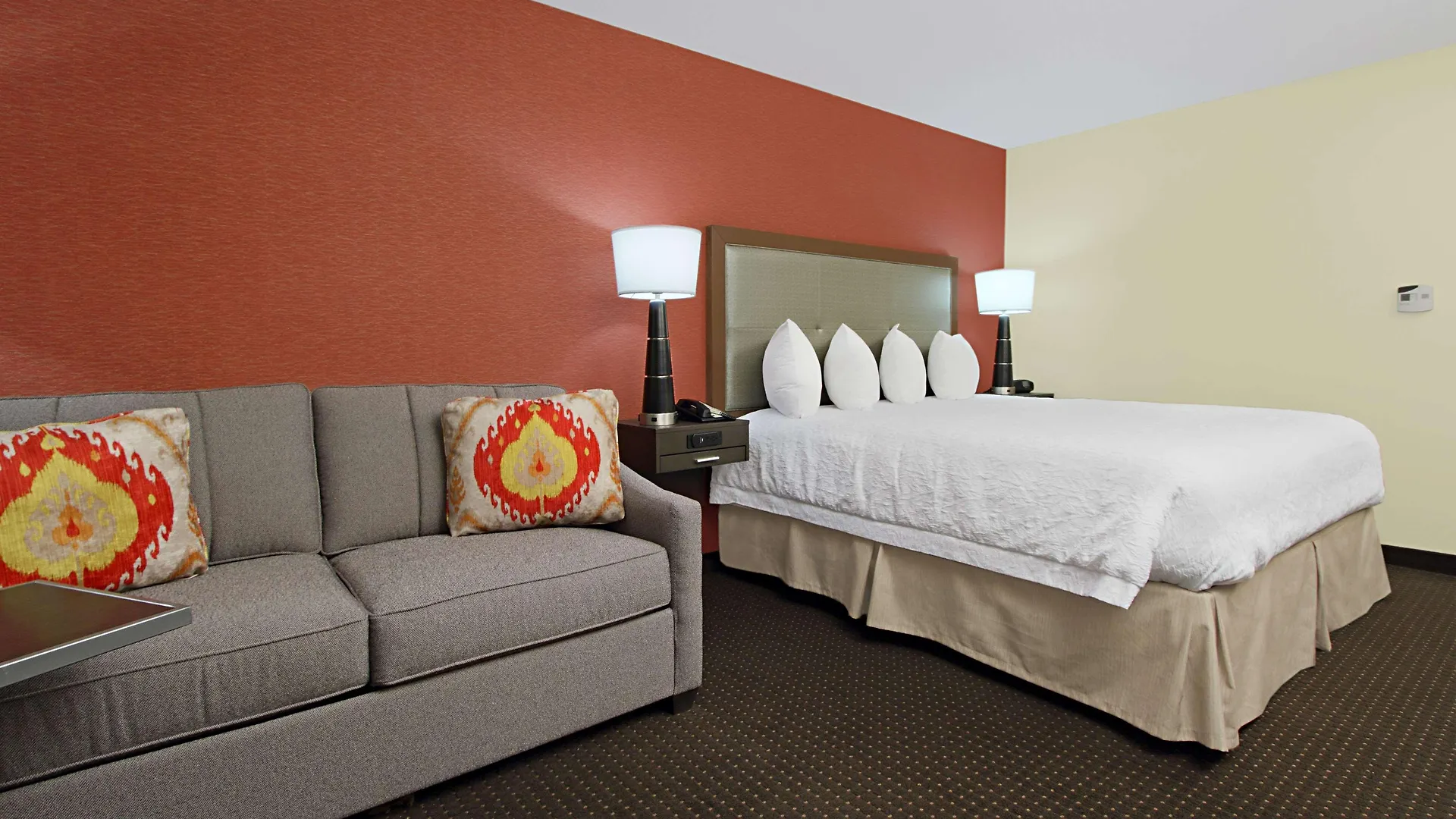 Hampton Inn Columbus-International Airport Gahanna Hotel