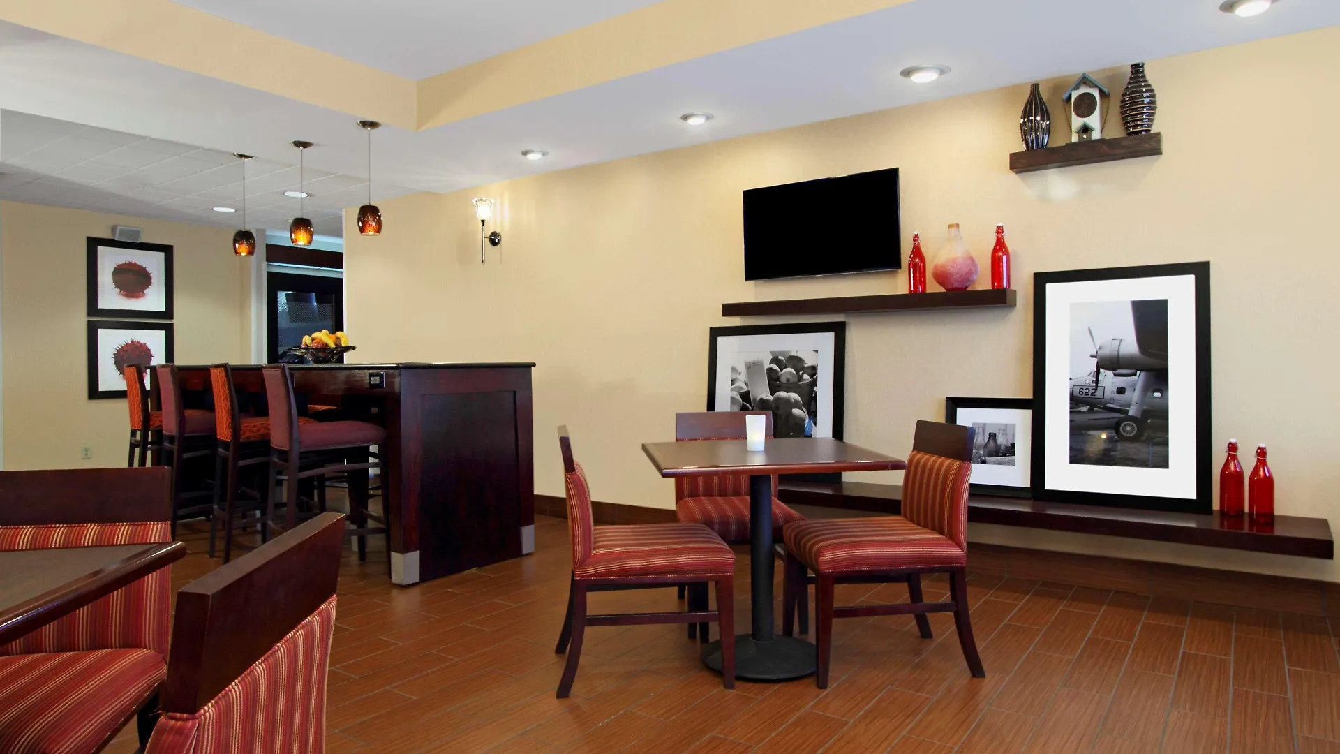 Hampton Inn Columbus-International Airport Gahanna 3*,