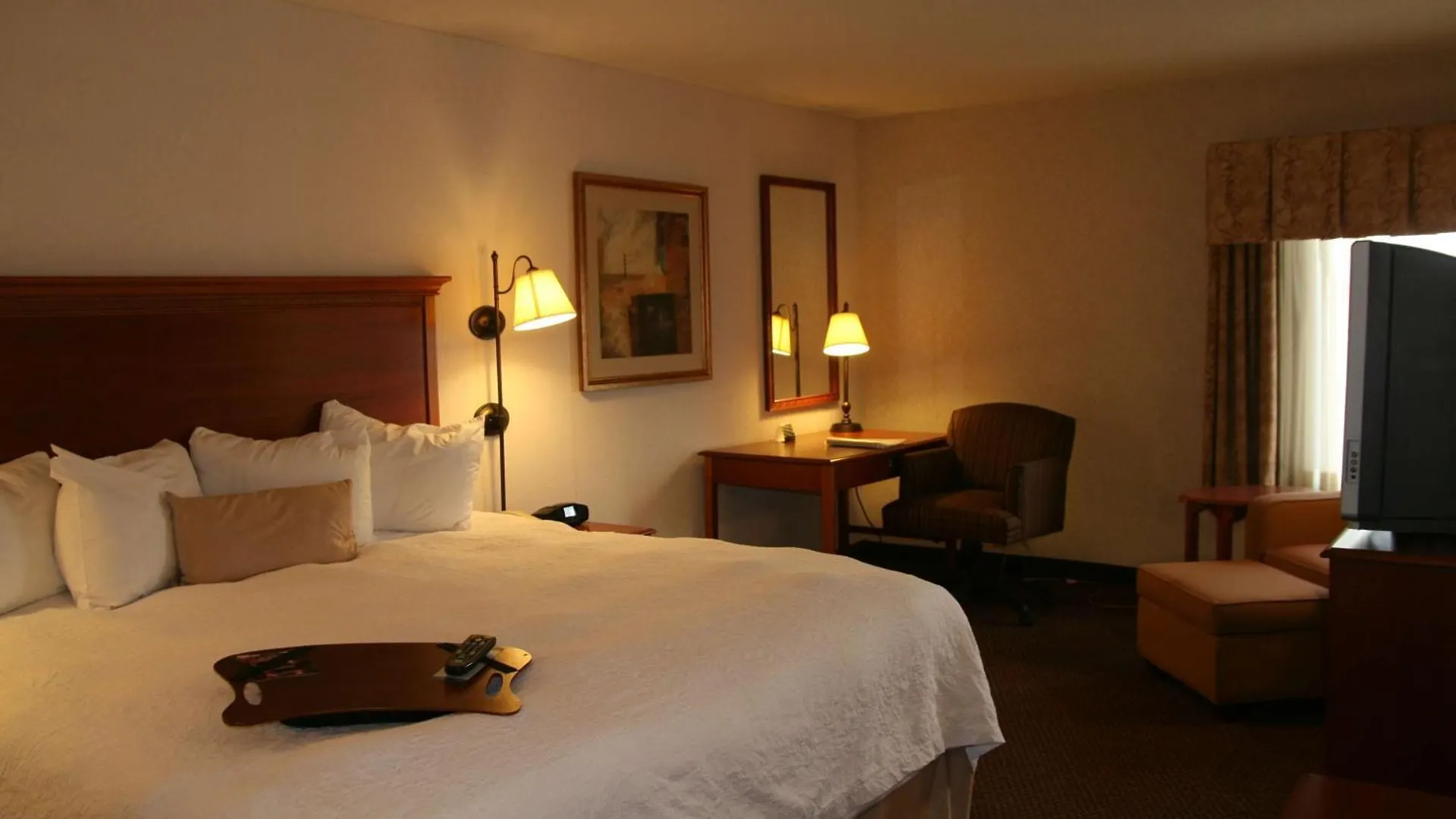 Hampton Inn Columbus-International Airport Gahanna 3*,  United States