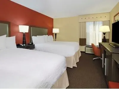 *** Hotel Hampton Inn Columbus-International Airport Gahanna United States